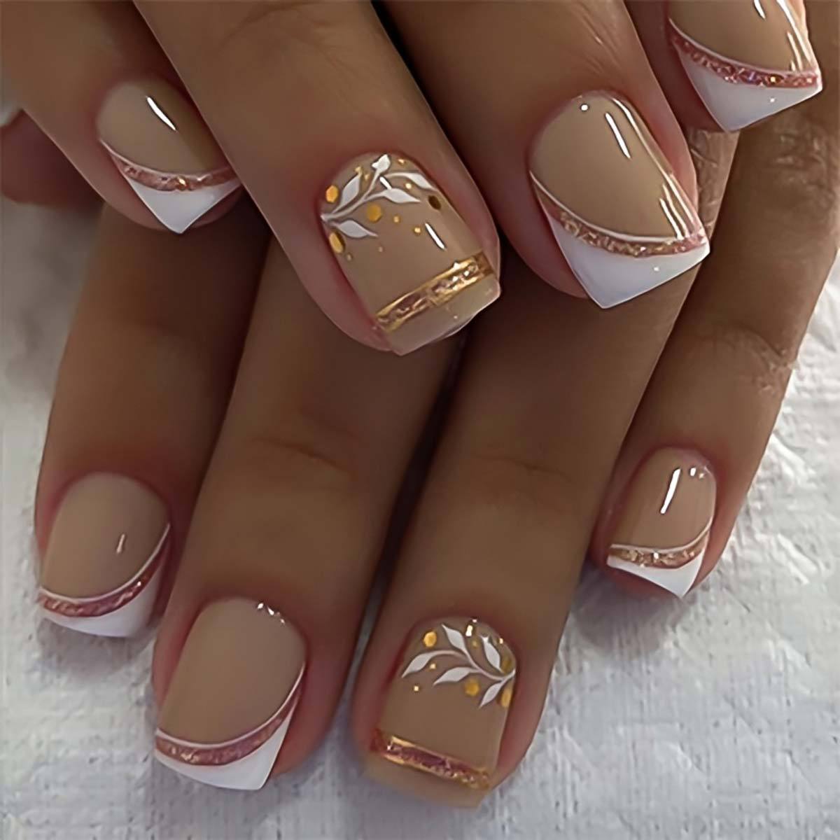 Unghie Finte Corte Quadrate Nu - Nail Tech Accessories recensione e prezzo