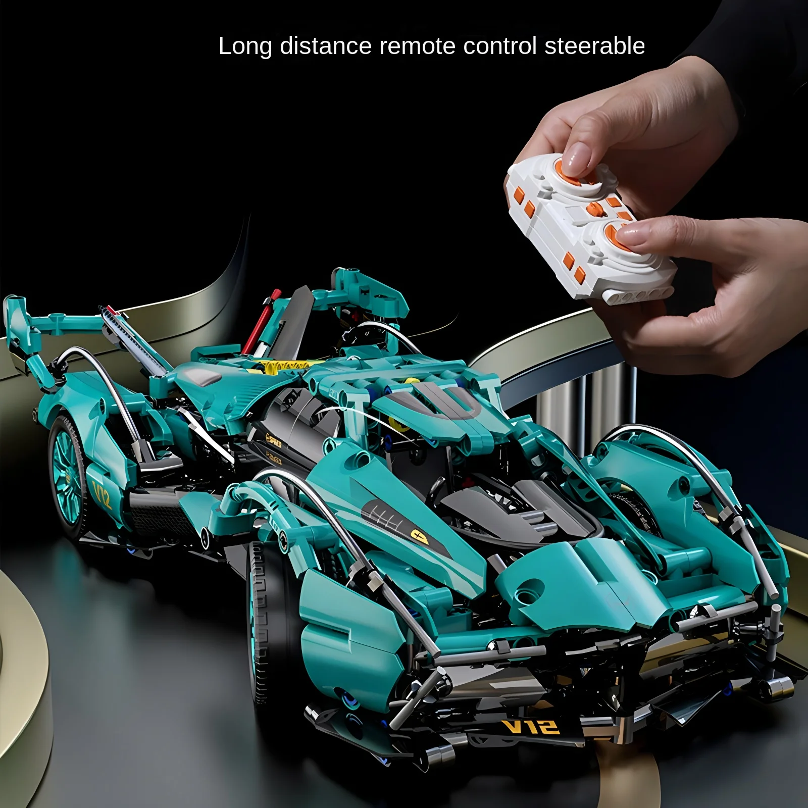 Blue V12 Block Roadster RC Tec - Tech Accessories Gifts recensione e prezzo