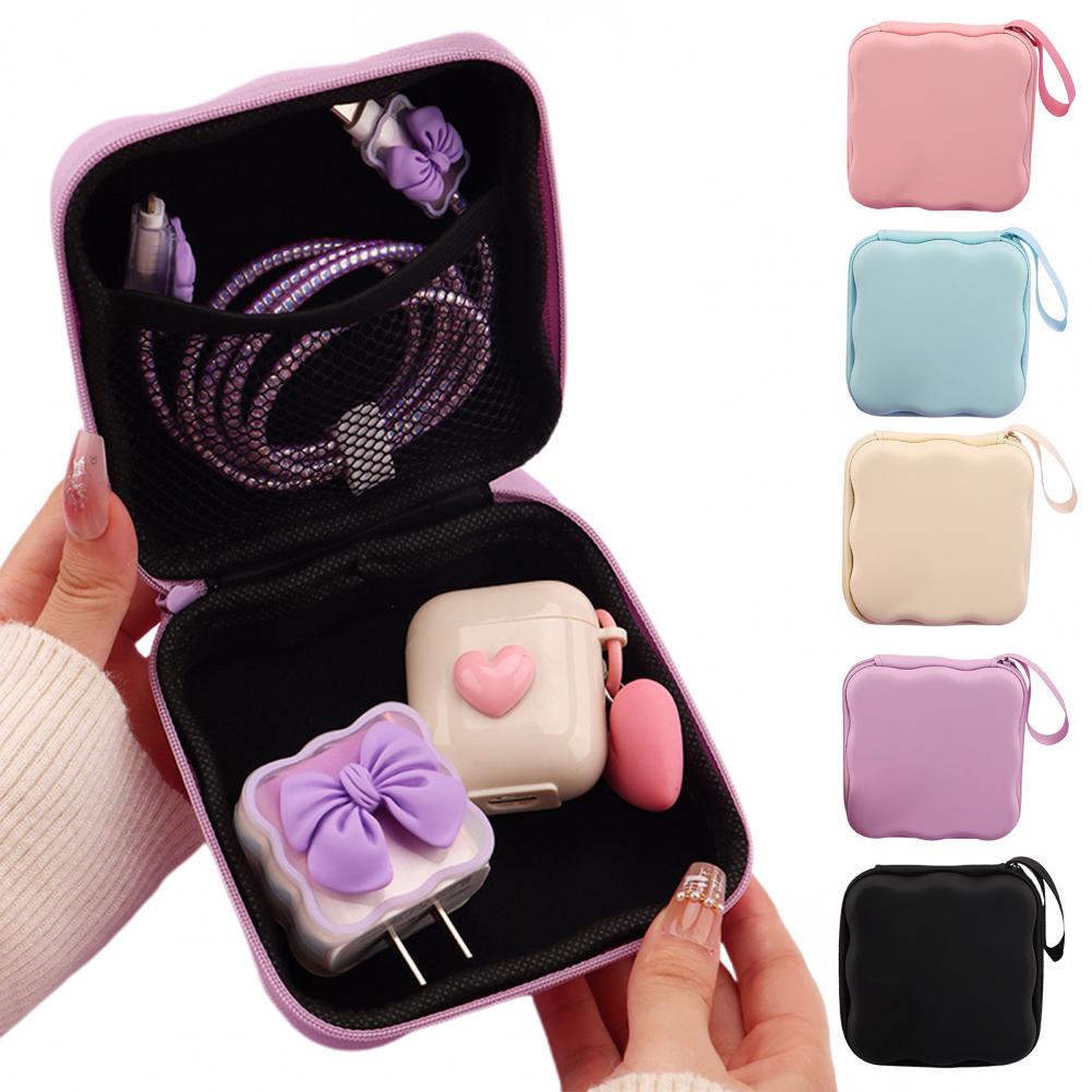 Custodia per caricabatterie da - Tech Accessories Travel Bag recensione e prezzo