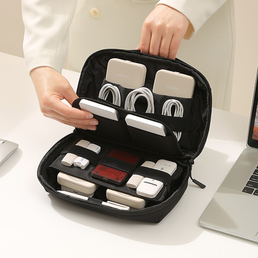Organizer Portatile da Viaggio - Tech Accessories Travel Bag recensione e prezzo