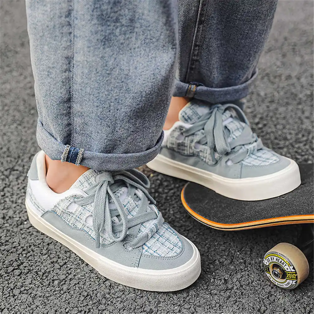 Con allacciatura Scarpe da scu - Tech Accessories Uk recensione e prezzo